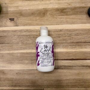 Bumble and bumble Curl Cream in White and Purple